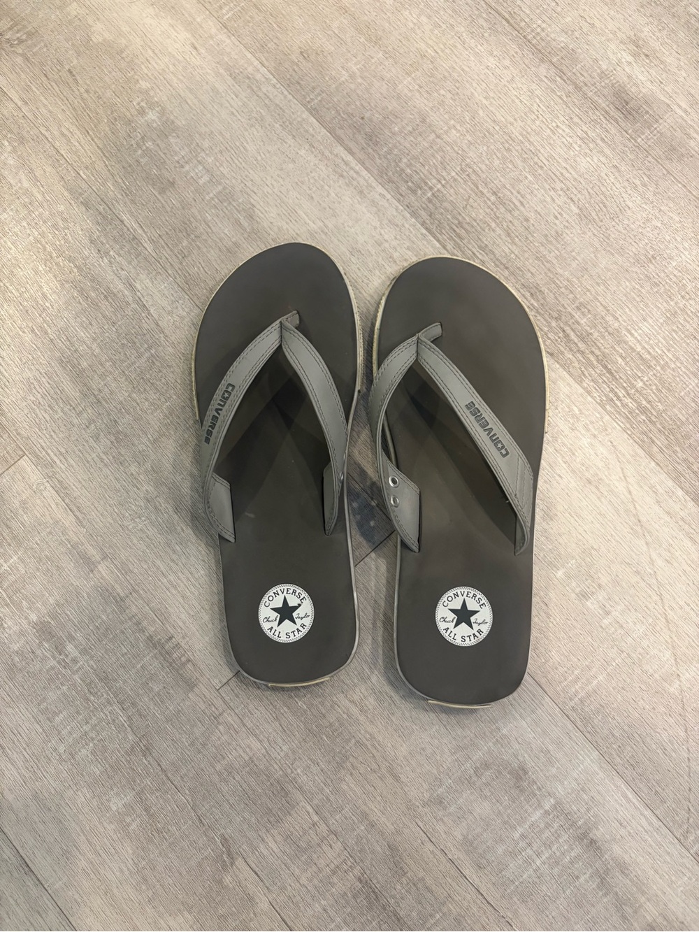 Converse Men’s Charcoal Gray Flip-Flop Sandals